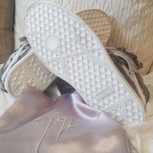 Inventory - Picture 5 of 7